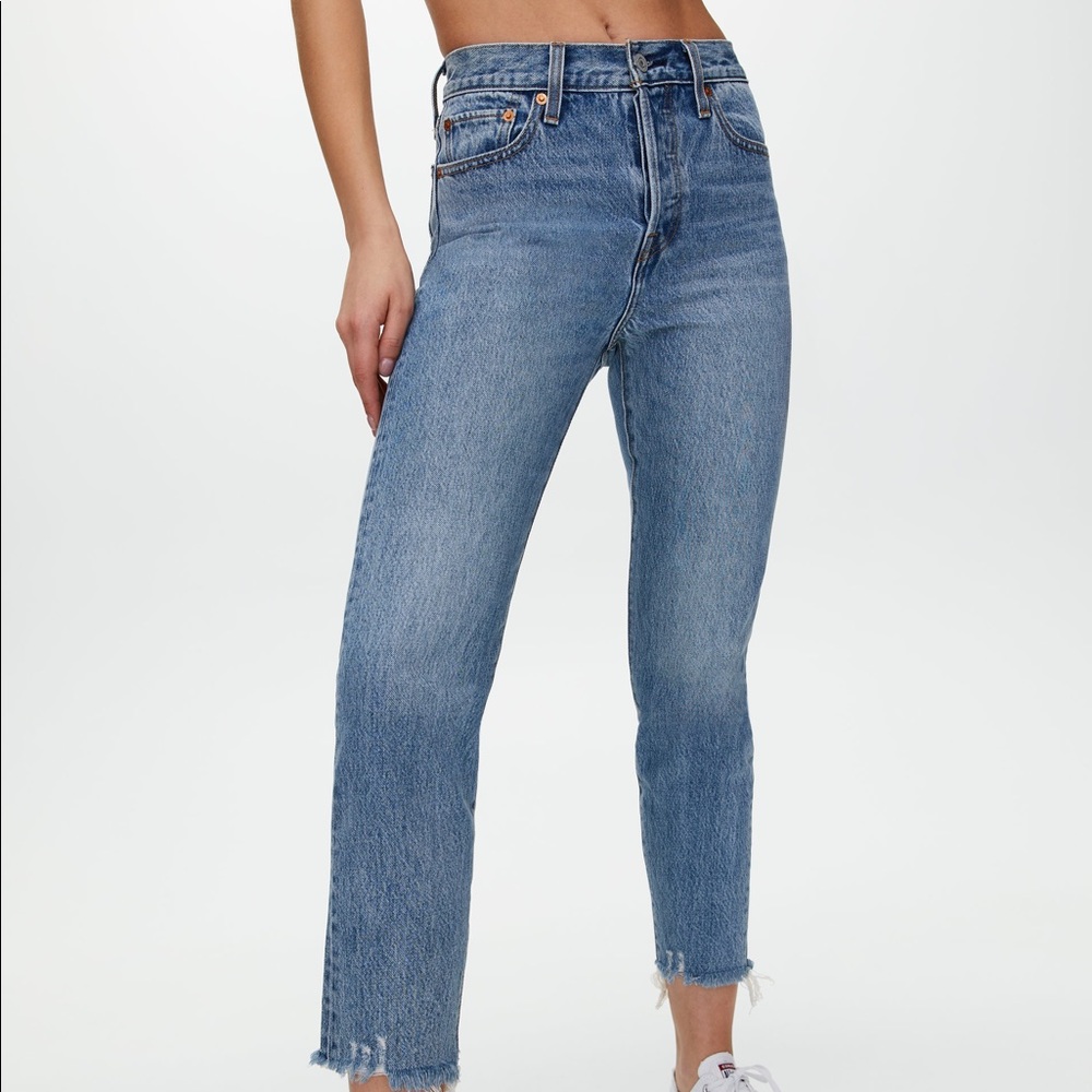 Levi’s wedgie jeans